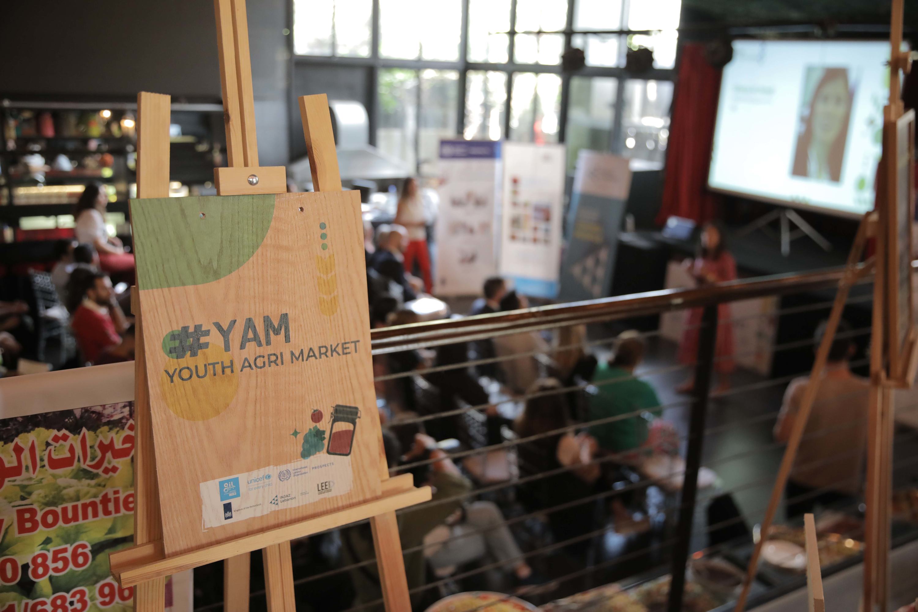 مشروع "ملتقى الشباب الزراعي" هو أحد المشاريع التي تعمل عليها اليونيسف كجزء من تعاون بين برنامج PROSPECTS من قبل منظمات العمل الدولية بالشراكة مع THE LEE EXPERIENCE وبرنامج "جيل" في بيروت، لبنان. مشروع "ملتقى الشباب الزراعي" هو أحد المشاريع التي تعمل عليها اليونيسف كجزء من تعاون بين برنامج PROSPECTS من قبل منظمات العمل الدولية بالشراكة مع THE LEE EXPERIENCE وبرنامج "جيل" في بيروت، لبنان.